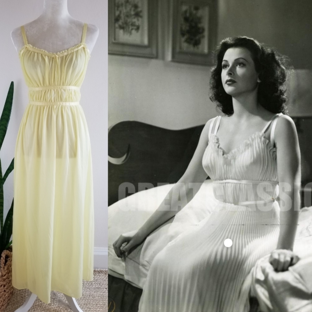 VTG 40s Extacee by Vanity Fair Nightdress